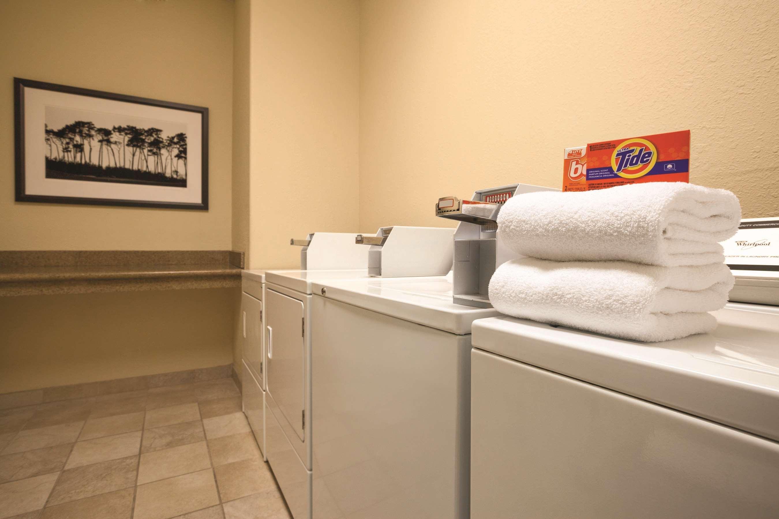 Country Inn & Suites By Radisson, Beckley, Wv Dış mekan fotoğraf